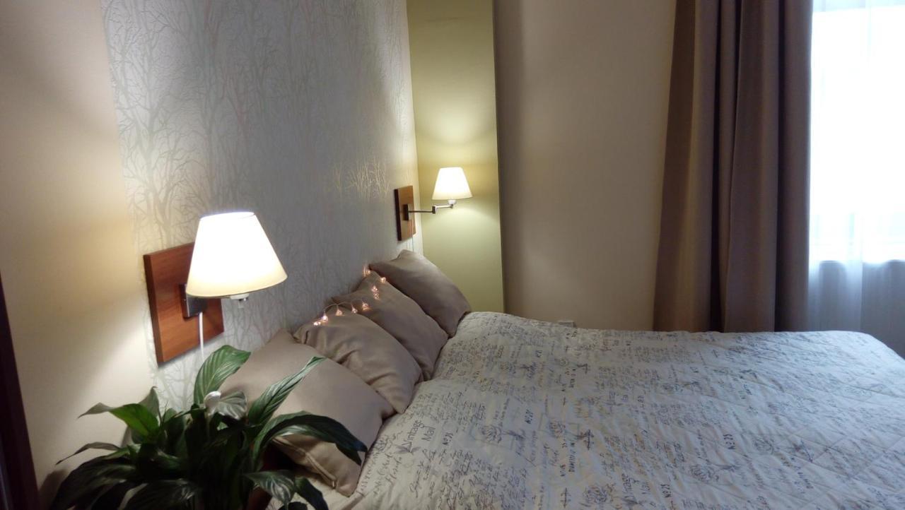 Diána Apartmanház Keszthely Exterior foto