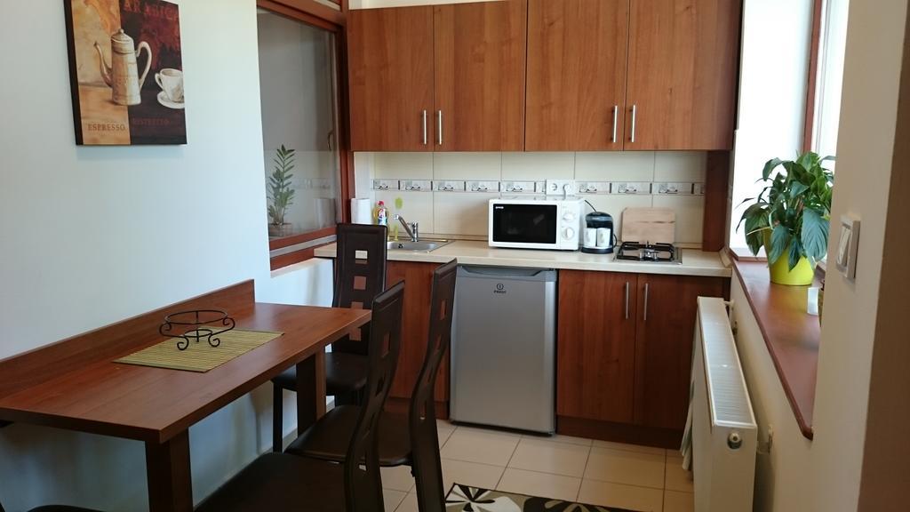 Diána Apartmanház Keszthely Exterior foto