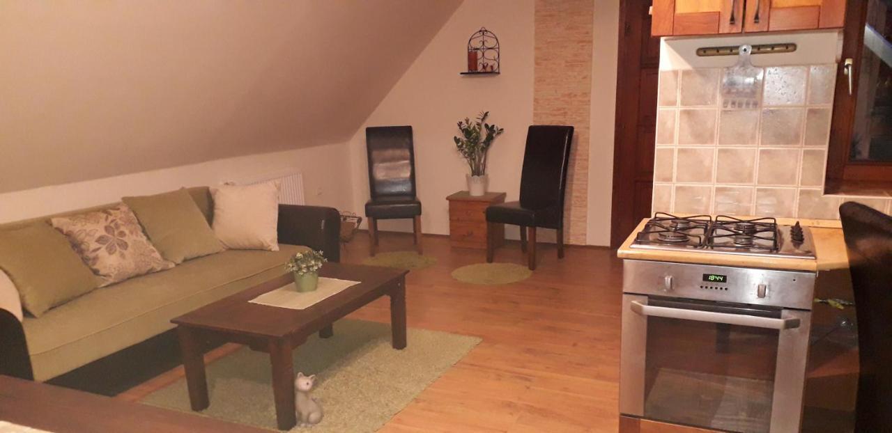 Diána Apartmanház Keszthely Exterior foto